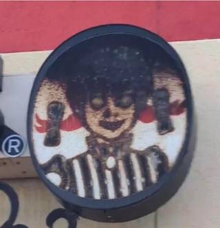 Cursed Sign from Reddit r/cursedimages.
