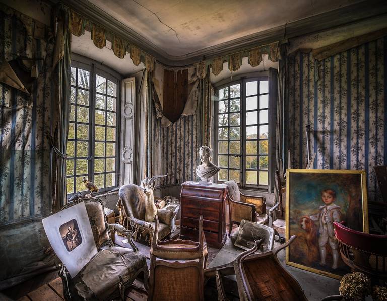 The Old Room of Macabre Detritus in the Creepy Cursed Images collection.